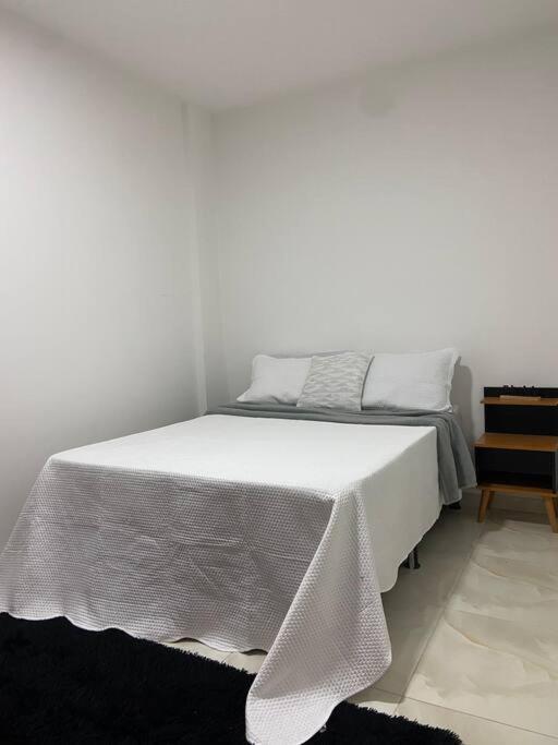 Flat Elegante E Bem Localizado Leilighet Feira de Santana Eksteriør bilde